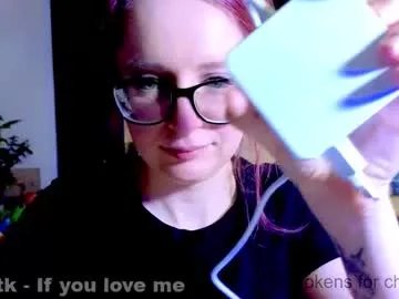 coy_girl_ on Chaturbate