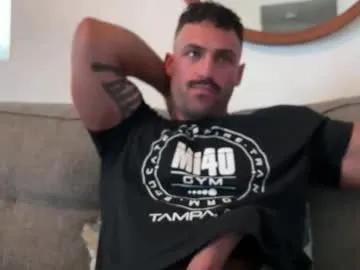 damnimhandsome25 on Chaturbate