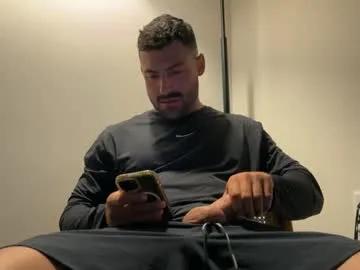 damnimhandsome25 on Chaturbate