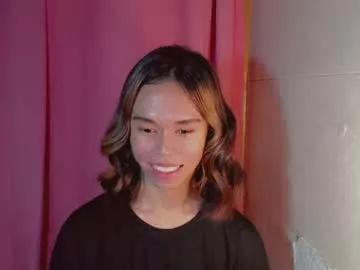 Cling to live show with davinascott from Chaturbate 