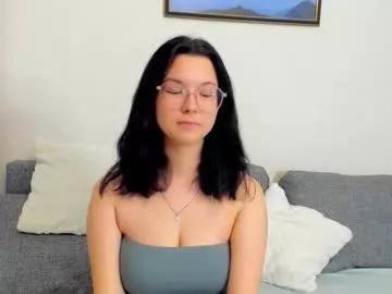 Discover eeerassol143 from Chaturbate