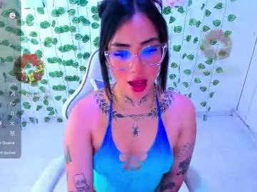 Cling to live show with emma_hilton_ from Chaturbate 