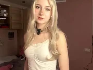 evaqt — Hi! im Eva and im #new here! GOALAhegaolove pattern 222tk #18 #skinny #shy #lovense [50 tokens remaining]
