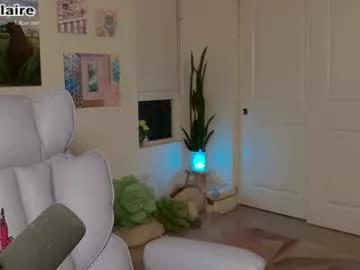 evelynclaire on Chaturbate