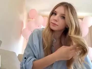 georgietiogangco —       +    celebration stream! i'm chloe ^^ (private show day!) #new #shy #petite #teen #18