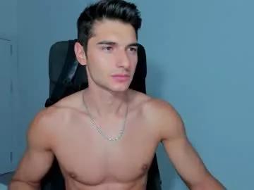 Cling to live show with jaredshawnew from Chaturbate 