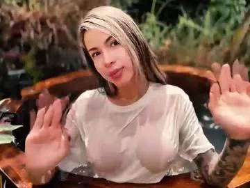 jhenna_greey on Chaturbate