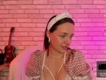 Cling to live show with kylie_desire from Chaturbate 