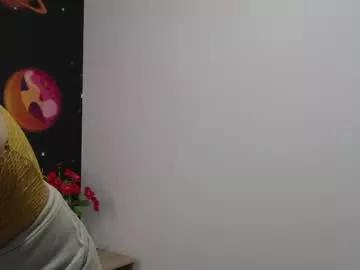 Cling to live show with lakshmi_rai from Chaturbate 
