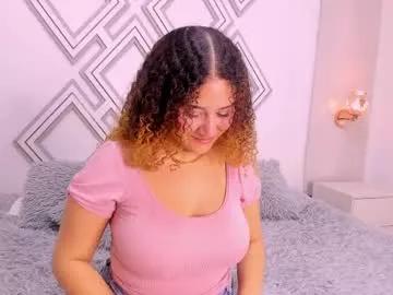 Cling to live show with lissyconan from Chaturbate 