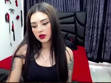 Cling to live show with luciarousse from Chaturbate 