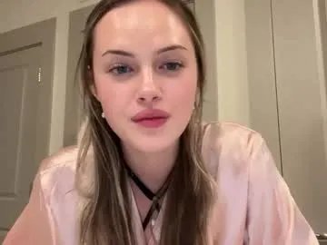 luvaimee on Chaturbate