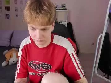 Cling to live show with olivertasty from Chaturbate 