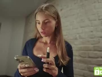 roxxxie_reid on Chaturbate 