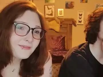 Cling to live show with sadsluttyfrogs from Chaturbate 