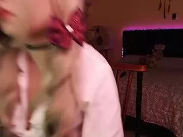 Cling to live show with theprojectsara1 from Chaturbate 