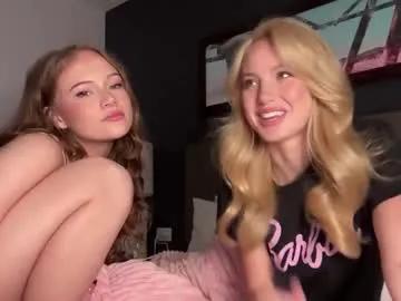 vixenvictoriaa — Ticket Show [270 tokens]: Strap on Fuck Show starting soon!