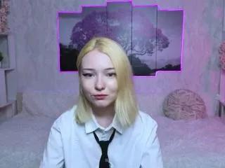 Cling to live show with esme_eady from Flirt4Free 
