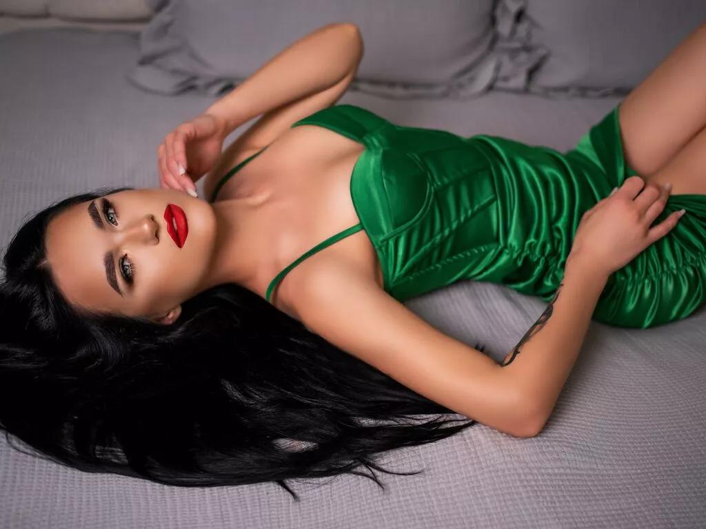 Cling to live show with CindyCall from LiveJasmin 