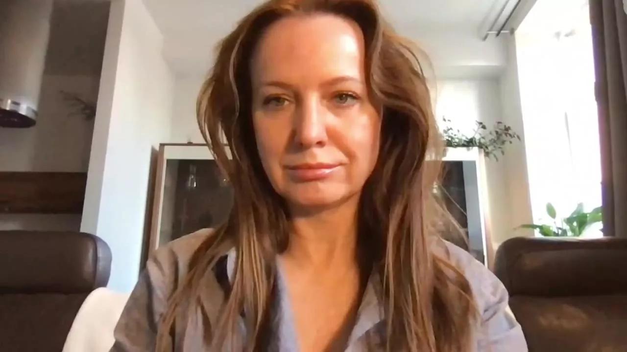 Cling to live show with RachelCat from Streamray 