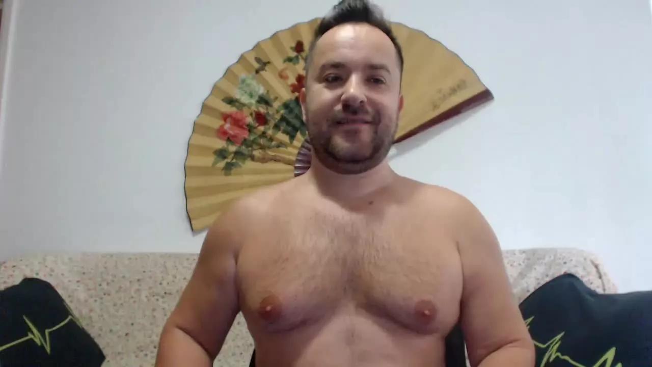 Cling to live show with Stud10inch from Streamray 