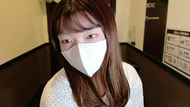 _Yui_ — Freechat on StripChat