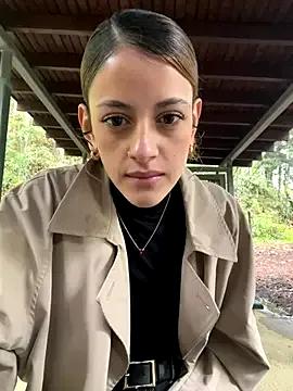 alana15 on StripChat