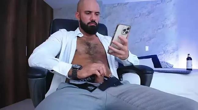 Cling to live show with alex_wolf_ from StripChat 