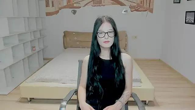 Cling to live show with AlicaMoons from StripChat 