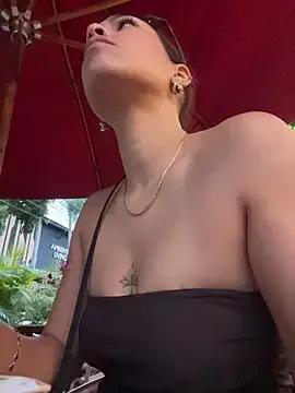 Alice_surprise on StripChat