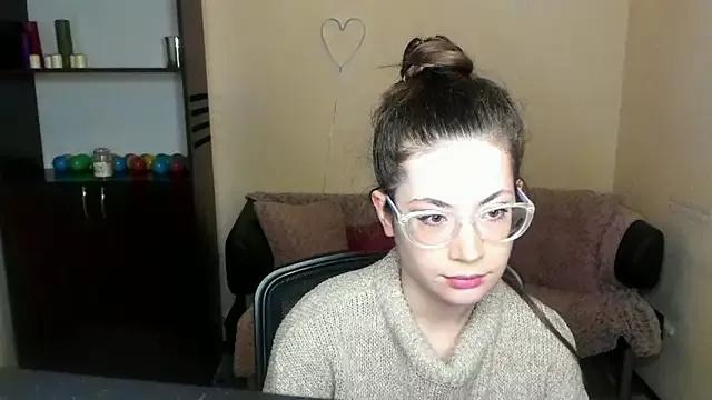 Cling to live show with Alicia_redfollow from StripChat 