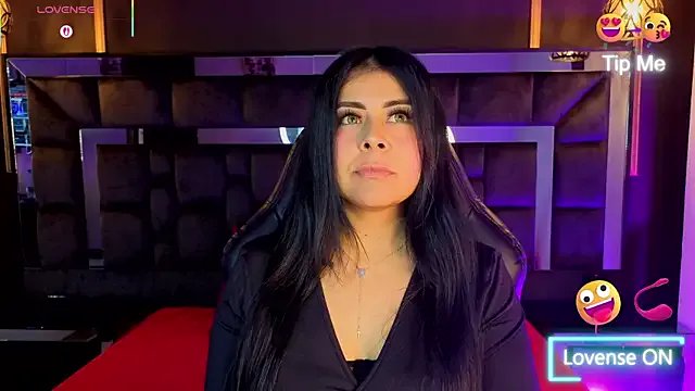 Aniajoness_ on StripChat