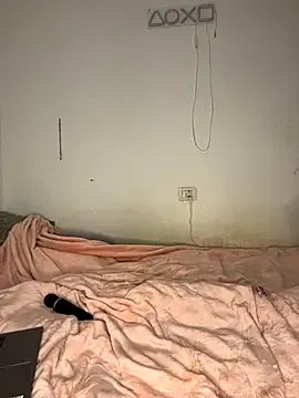 baadievino on StripChat 