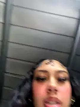 badbaby187 on StripChat 