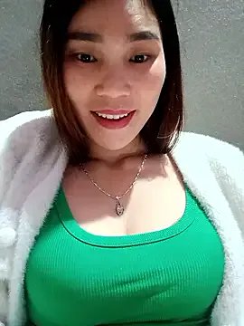 Bear_bear0 on StripChat