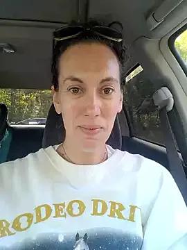 Cling to live show with BonfireBonnie from StripChat 