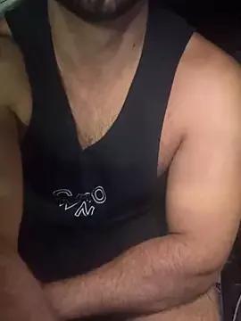 Cling to live show with CasadoLutadorBigStuds from StripChat 