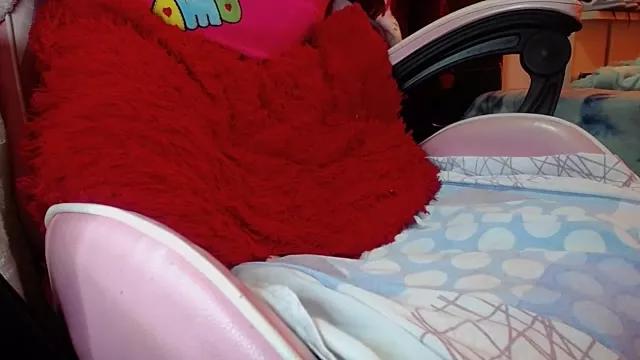 Cling to live show with coral1727 from StripChat 