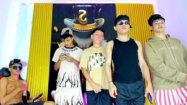 Cling to live show with crazy_people20 from StripChat 