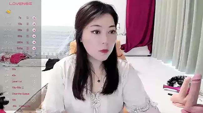 Cling to live show with Crystal_Wings from StripChat 