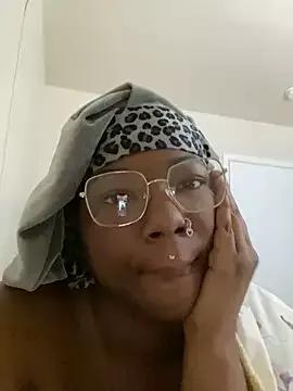 Cling to live show with DamnBubbles from StripChat 