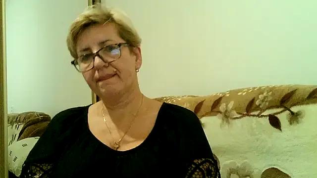 StripChat Dana4921 is Private Dana4921 —