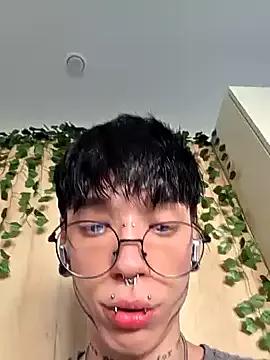 Cling to live show with Daniil_M from StripChat 