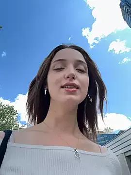 DollyTall on StripChat 