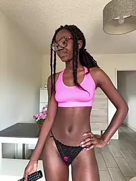 ebonysweetyy — cunnilingus