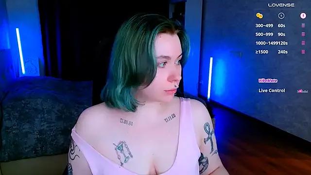 Cling to live show with Forest-Fairy from StripChat 
