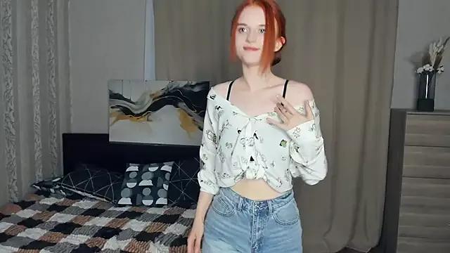 Cling to live show with GayanaFinnell from StripChat 