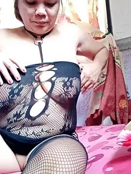 Cling to live show with hotbabes163 from StripChat 