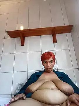 Cling to live show with Hugepussy444 from StripChat 