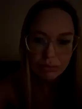 Discover imyourgoodgirl69 from StripChat